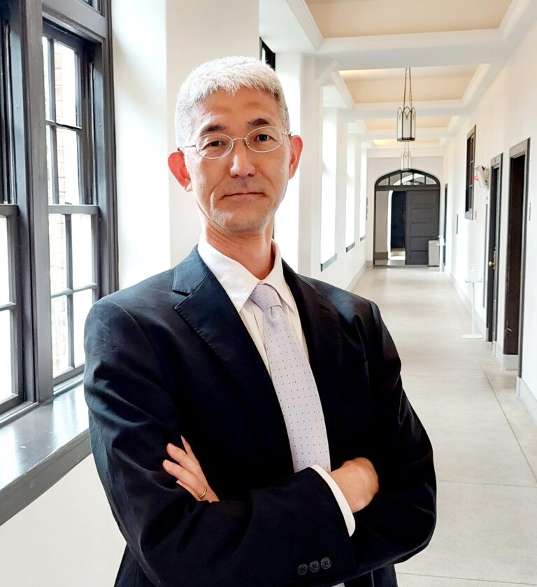 東 浩司